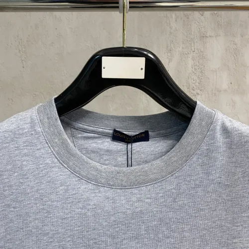 Replica Louis Vuitton LV T-Shirts Short Sleeved For Unisex #1480298 $52.00 USD for Wholesale