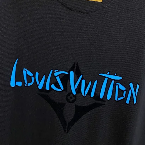 Replica Louis Vuitton LV T-Shirts Short Sleeved For Unisex #1480299 $52.00 USD for Wholesale