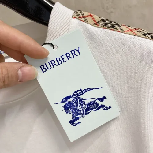 Replica Burberry T-Shirts Short Sleeved For Unisex #1480305 $52.00 USD for Wholesale