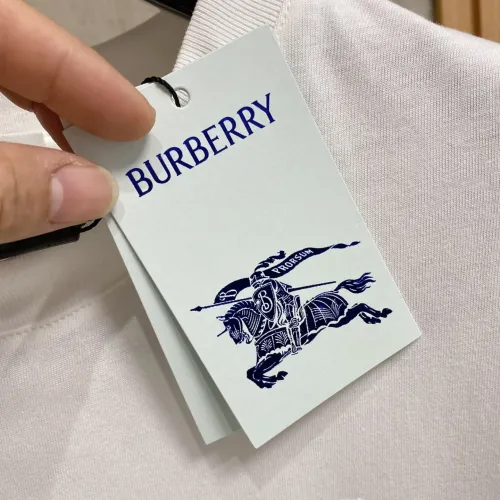 Replica Burberry T-Shirts Short Sleeved For Unisex #1480307 $52.00 USD for Wholesale