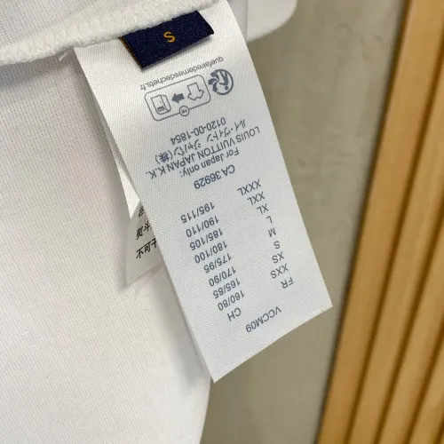Replica Louis Vuitton LV T-Shirts Short Sleeved For Unisex #1480346 $52.00 USD for Wholesale