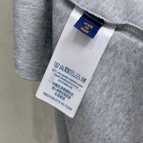 Replica Louis Vuitton LV T-Shirts Short Sleeved For Unisex #1480350 $56.00 USD for Wholesale
