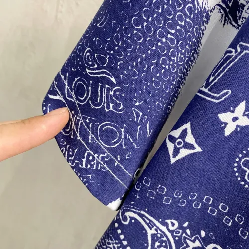 Replica Louis Vuitton LV T-Shirts Short Sleeved For Unisex #1480352 $56.00 USD for Wholesale