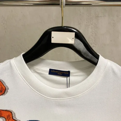 Replica Louis Vuitton LV T-Shirts Short Sleeved For Unisex #1480356 $56.00 USD for Wholesale