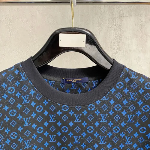 Replica Louis Vuitton LV T-Shirts Short Sleeved For Unisex #1480385 $56.00 USD for Wholesale