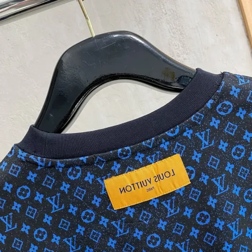 Replica Louis Vuitton LV T-Shirts Short Sleeved For Unisex #1480385 $56.00 USD for Wholesale