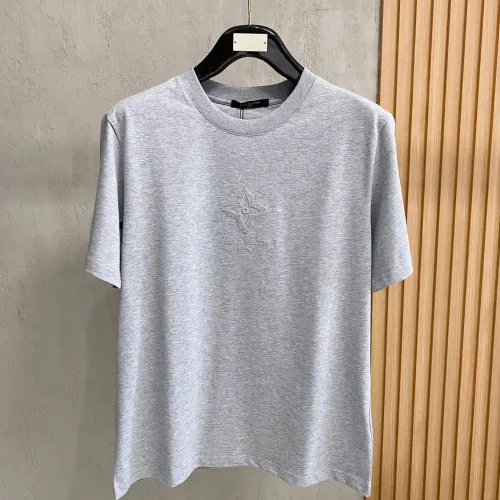 Replica Louis Vuitton LV T-Shirts Short Sleeved For Unisex #1480387 $56.00 USD for Wholesale