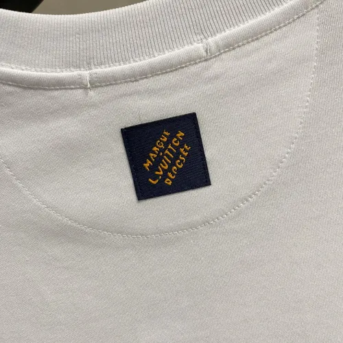 Replica Louis Vuitton LV T-Shirts Short Sleeved For Unisex #1480389 $56.00 USD for Wholesale