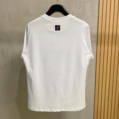Replica Louis Vuitton LV T-Shirts Short Sleeved For Unisex #1480389 $56.00 USD for Wholesale