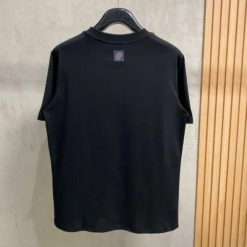 Replica Louis Vuitton LV T-Shirts Short Sleeved For Unisex #1480390 $56.00 USD for Wholesale