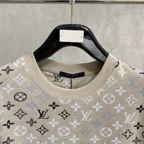 Replica Louis Vuitton LV T-Shirts Short Sleeved For Unisex #1480391 $56.00 USD for Wholesale