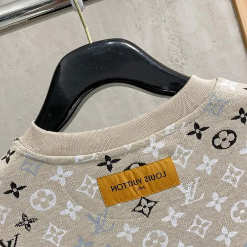Replica Louis Vuitton LV T-Shirts Short Sleeved For Unisex #1480391 $56.00 USD for Wholesale