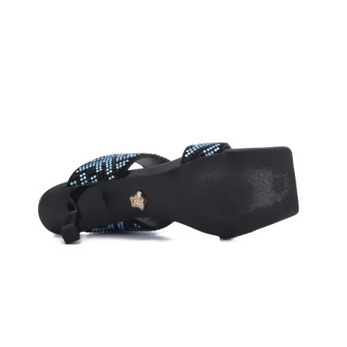 Replica Versace Sandal For Women #1482758 $88.00 USD for Wholesale
