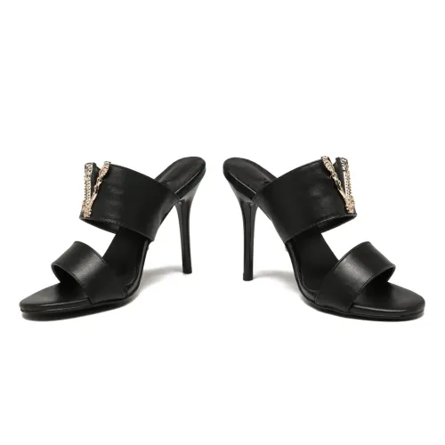 Replica Versace Sandal For Women #1482866 $80.00 USD for Wholesale