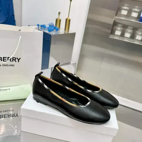 Replica Burberry Flat Shoes For Women #1482949 $85.00 USD for Wholesale