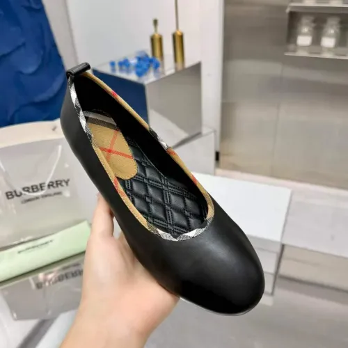 Replica Burberry Flat Shoes For Women #1482949 $85.00 USD for Wholesale