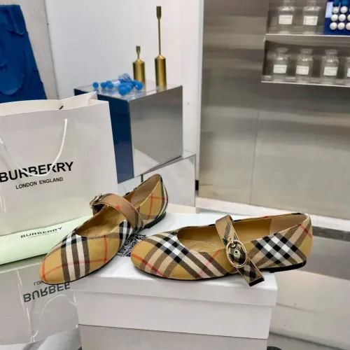 Replica Burberry Flat Shoes For Women #1482953 $85.00 USD for Wholesale