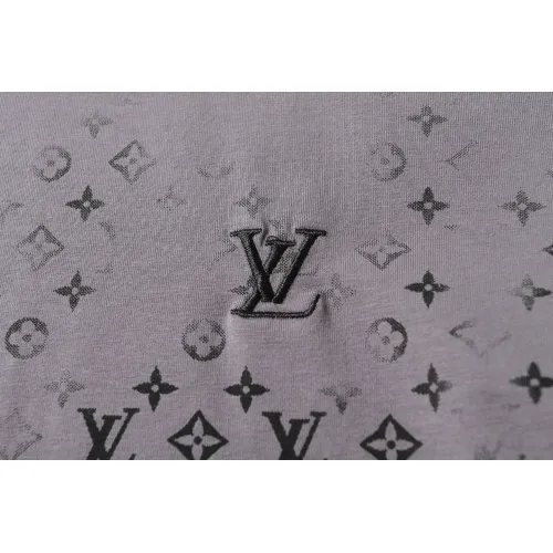 Replica Louis Vuitton LV T-Shirts Short Sleeved For Men #1483468 $29.00 USD for Wholesale