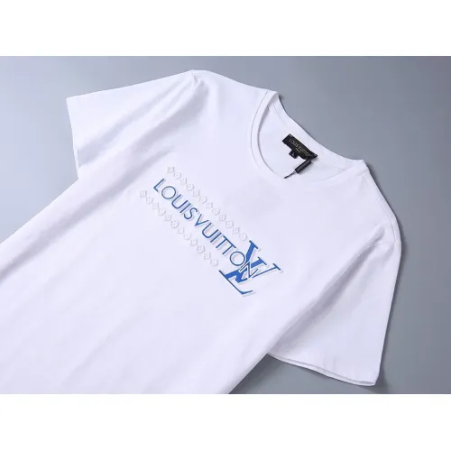 Replica Louis Vuitton LV T-Shirts Short Sleeved For Men #1483475 $29.00 USD for Wholesale