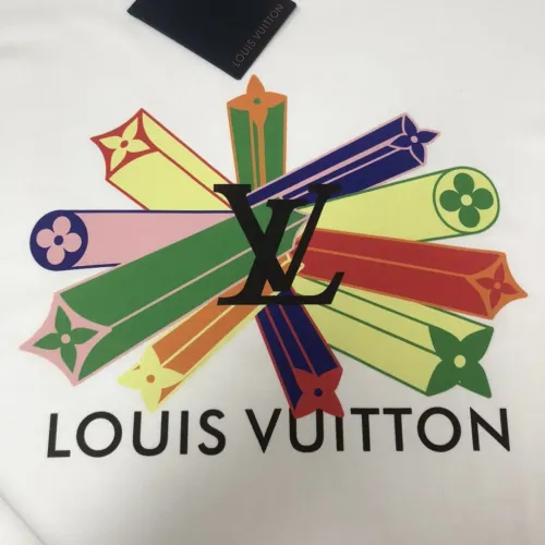 Replica Louis Vuitton LV T-Shirts Short Sleeved For Men #1484155 $45.00 USD for Wholesale
