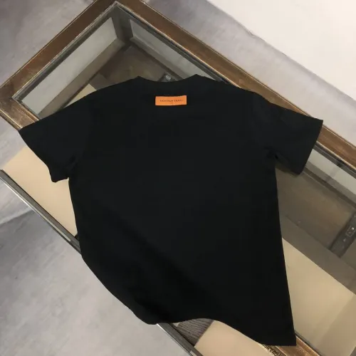 Replica Louis Vuitton LV T-Shirts Short Sleeved For Men #1484157 $45.00 USD for Wholesale