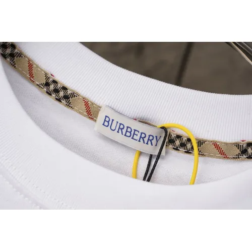Replica Burberry T-Shirts Short Sleeved For Unisex #1484173 $42.00 USD for Wholesale