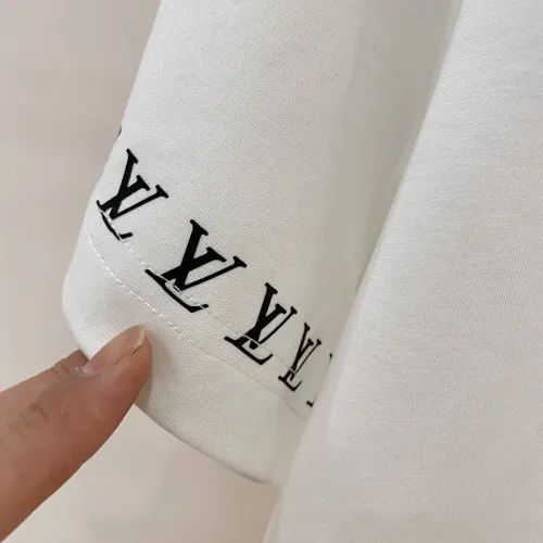 Replica Louis Vuitton LV Tracksuits Short Sleeved For Men #1484299 $105.00 USD for Wholesale