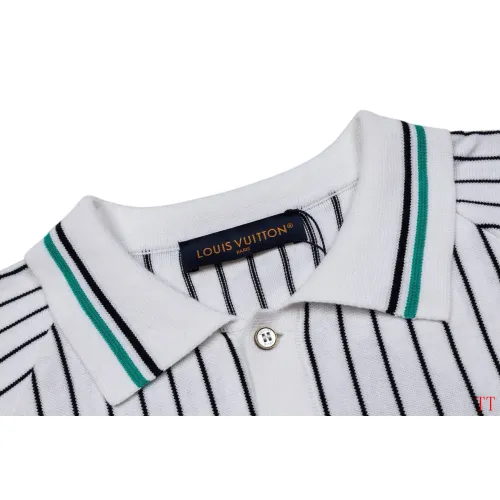 Replica Louis Vuitton LV T-Shirts Short Sleeved For Unisex #1484347 $48.00 USD for Wholesale