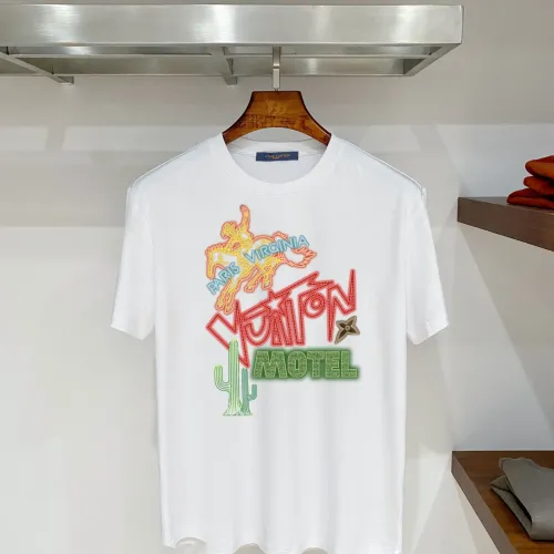 Wholesale Louis Vuitton LV T-Shirts Short Sleeved For Men #1484614 $39.00 USD, Wholesale Quality Replica Louis Vuitton LV T-Shirts
