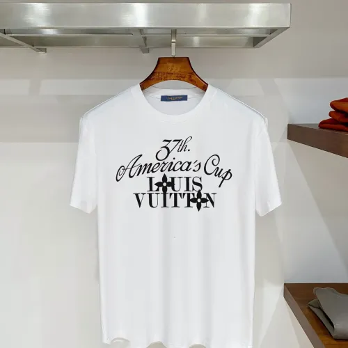 Wholesale Louis Vuitton LV T-Shirts Short Sleeved For Men #1484625 $39.00 USD, Wholesale Quality Replica Louis Vuitton LV T-Shirts