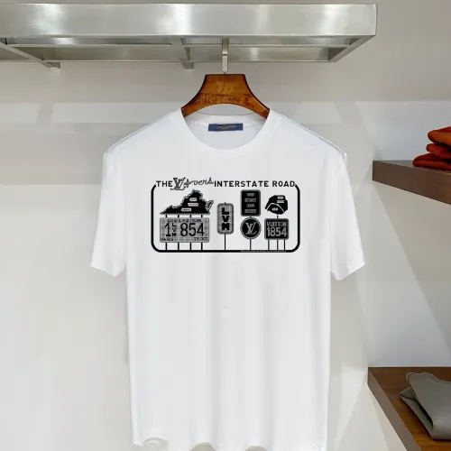 Wholesale Louis Vuitton LV T-Shirts Short Sleeved For Men #1484633 $39.00 USD, Wholesale Quality Replica Louis Vuitton LV T-Shirts