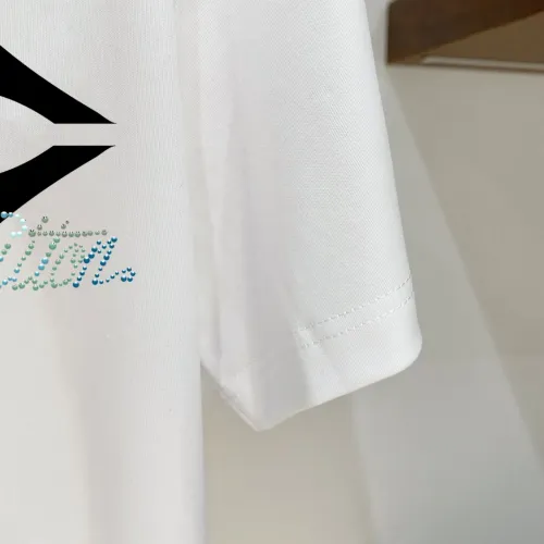 Replica Louis Vuitton LV T-Shirts Short Sleeved For Men #1484639 $39.00 USD for Wholesale
