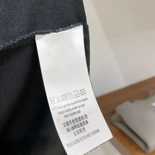 Replica Louis Vuitton LV T-Shirts Short Sleeved For Men #1484648 $39.00 USD for Wholesale