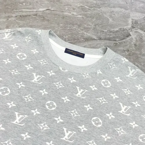 Replica Louis Vuitton LV Tracksuits Short Sleeved For Men #1484723 $88.00 USD for Wholesale