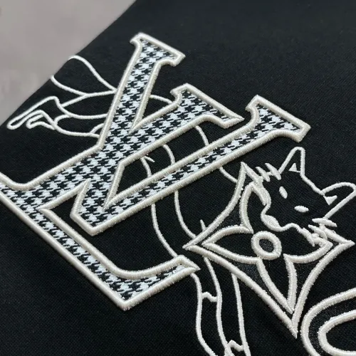 Replica Louis Vuitton LV T-Shirts Short Sleeved For Unisex #1484758 $56.00 USD for Wholesale