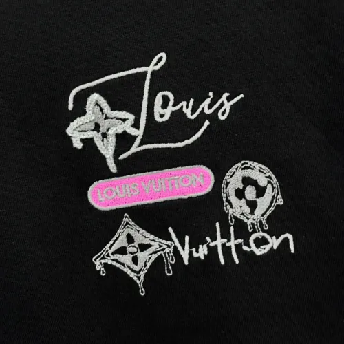 Replica Louis Vuitton LV T-Shirts Short Sleeved For Unisex #1484760 $60.00 USD for Wholesale