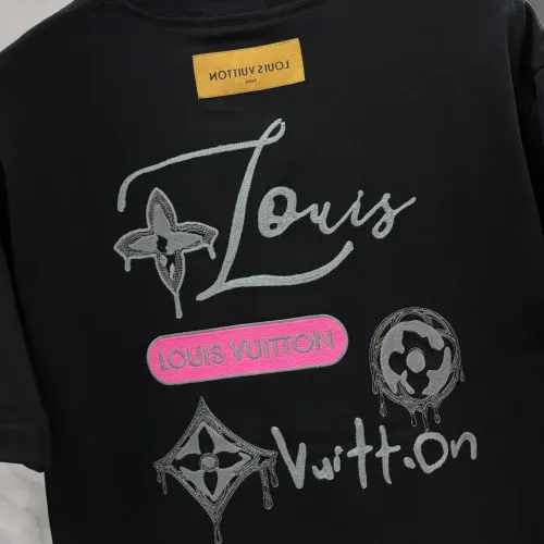 Replica Louis Vuitton LV T-Shirts Short Sleeved For Unisex #1484760 $60.00 USD for Wholesale