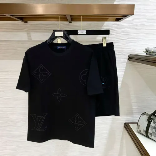 Wholesale Louis Vuitton LV Tracksuits Short Sleeved For Men #1484807 $112.00 USD, Wholesale Quality Replica Louis Vuitton LV Tracksuits