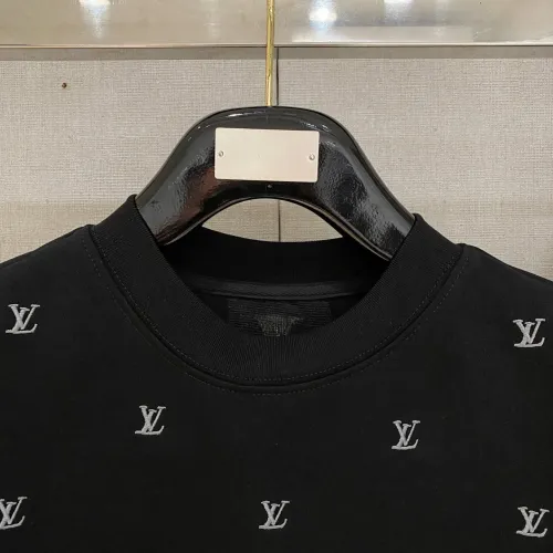 Replica Louis Vuitton LV Tracksuits Short Sleeved For Men #1484813 $112.00 USD for Wholesale