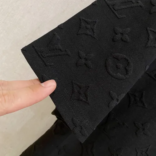 Replica Louis Vuitton LV Tracksuits Short Sleeved For Men #1484822 $112.00 USD for Wholesale